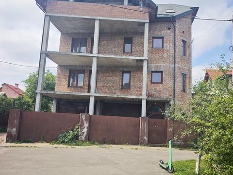 дом по адресу Львов, Мирослава Ирчана ул.