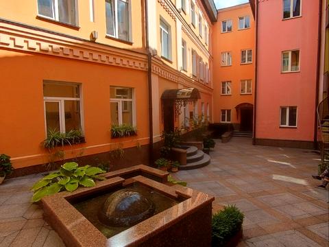 комерційна за адресою Київ, Ігорівська вул., 1