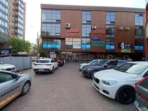 коммерческая по адресу Подільська ул., 93/1