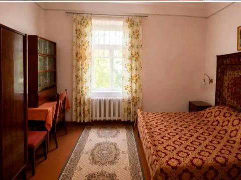 квартира за адресою Дмитра Яворницького просп. (Карла Маркса), 34