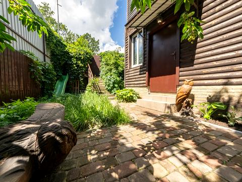 квартира по адресу Науки просп., 42