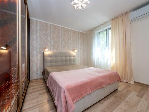 квартира по адресу Науки просп., 42