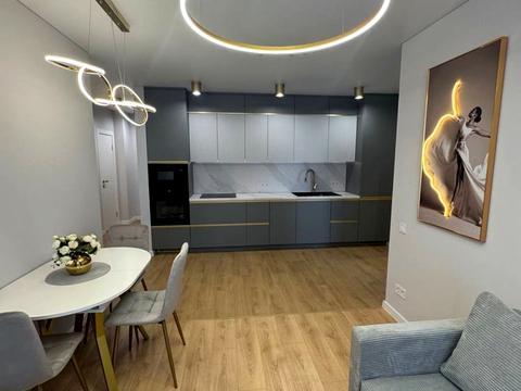 квартира за адресою Родини Крістерів вул., 2