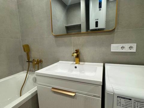 квартира за адресою Родини Крістерів вул., 2