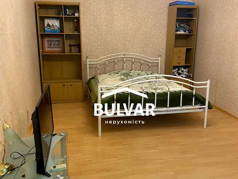 квартира по адресу Академика Павлова ул., 142б