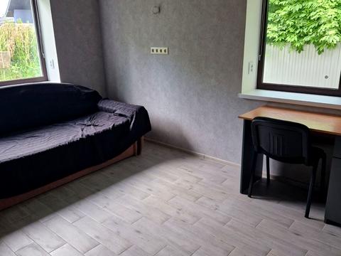 будинок за адресою с. Гнідин, Центральна вул.