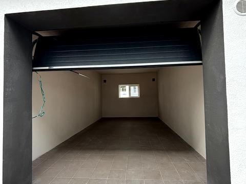 паркоместо по адресу Лісогринівецька ул., 30/3