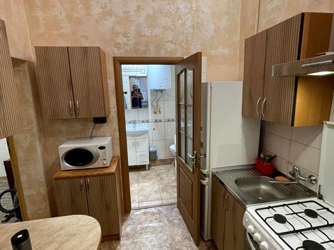 квартира за адресою Академіка Романа Кучера вул., 20