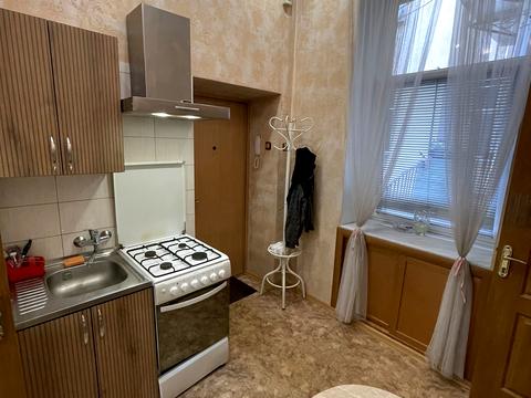 квартира за адресою Академіка Романа Кучера вул., 20