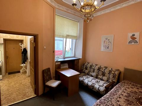 квартира за адресою Академіка Романа Кучера вул., 20