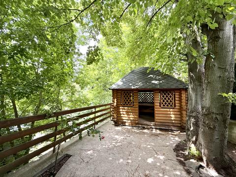 комерційна за адресою Чернівці, Лесі Українки вул., 6