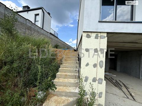 будинок за адресою Стефаника вул.
