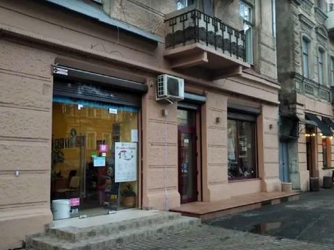 комерційна за адресою Павла Зеленого вул. (Коблевська), 38а