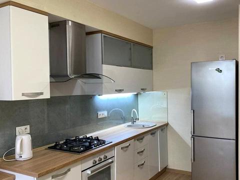 квартира за адресою Набережна Перемоги вул., 44-П