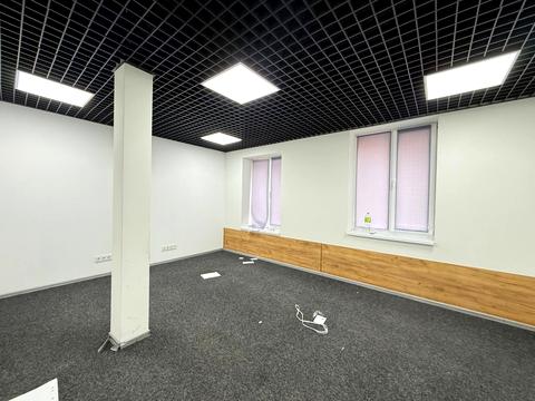 комерційна за адресою Січових Стрільців вул. (Артема), 55в