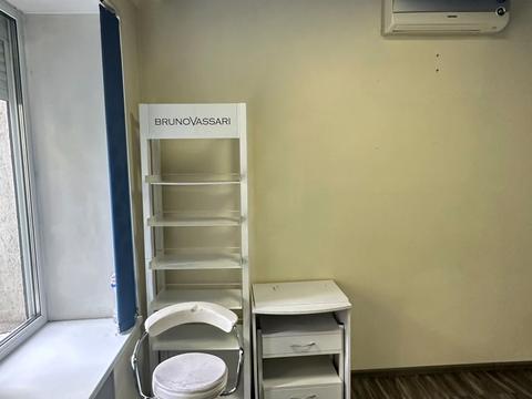 коммерческая по адресу Левка Лукьяненко ул. (Маршала Тимошенко), 2/4
