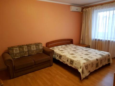 квартира по адресу Ларисы Руденко ул., 10-В