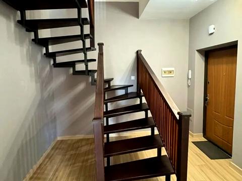 квартира за адресою Бориса Тлехаса вул., 18