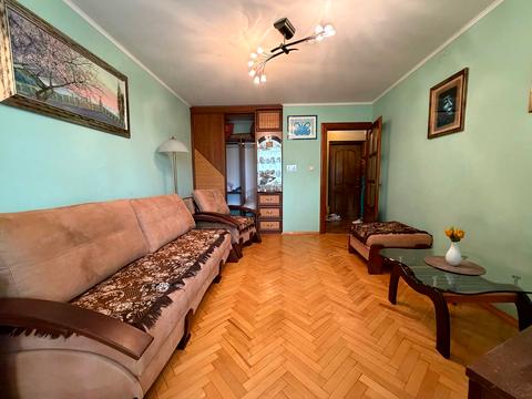 квартира за адресою Володимира Великого вул. (Артема), 49а