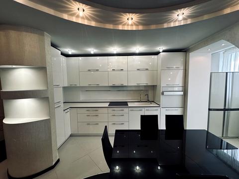 квартира за адресою Космічна вул., 3