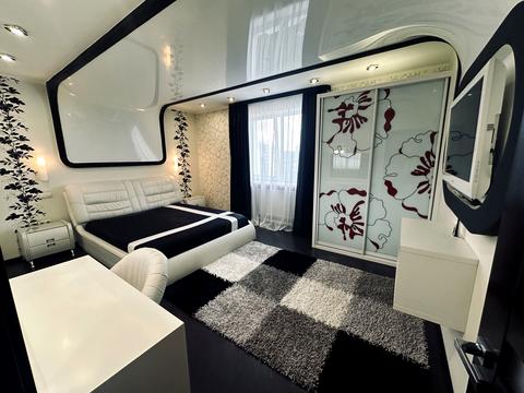 квартира за адресою Космічна вул., 3