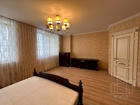 квартира за адресою Андрія Малишка вул. (Льва Толстого), 81