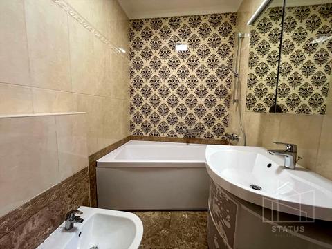 квартира за адресою Андрія Малишка вул. (Льва Толстого), 81