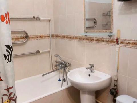 квартира за адресою Малиновського вул., 23