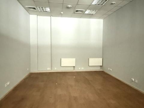 комерційна за адресою Здолбунівська вул., 7Б