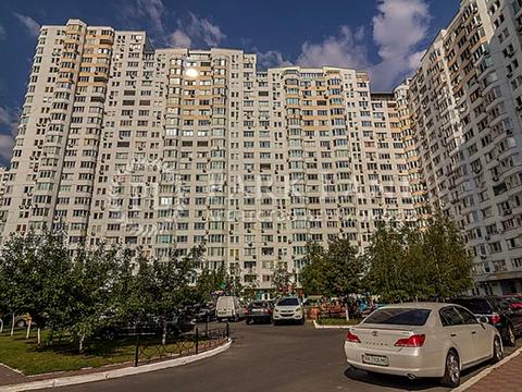 квартира за адресою Миколи Бажана просп., 14