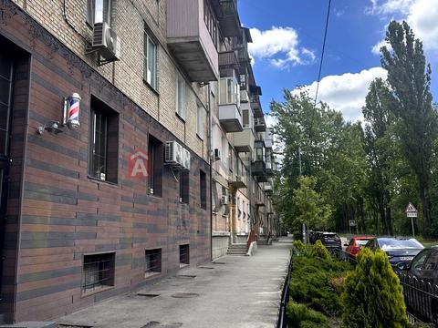 квартира за адресою Івана Світличного вул. (Петровського), 4