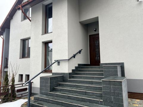 будинок за адресою Садова вул., 37