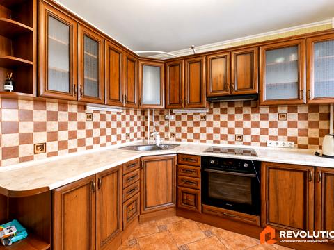 квартира по адресу Голосеевский просп. (40-летия Октября), 7