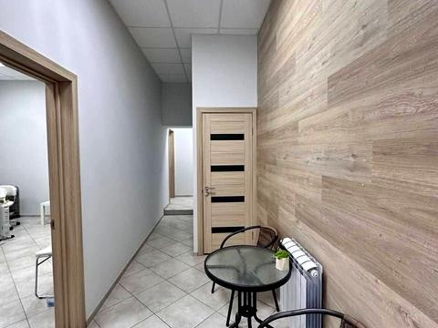 коммерческая по адресу Леси Украинки ул., 26
