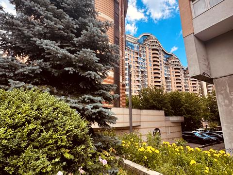 паркомісце за адресою Київ, Старонаводницька вул., 4-В