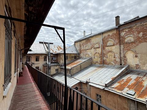 квартира за адресою Театральна вул., 23