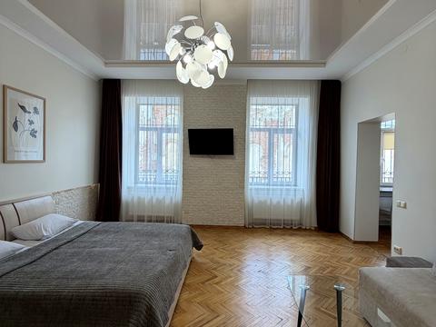 квартира за адресою Театральна вул., 23