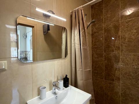 квартира за адресою Театральна вул., 23