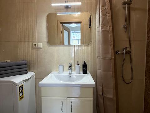 квартира за адресою Театральна вул., 23