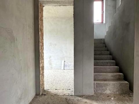 будинок за адресою Озонова, 5