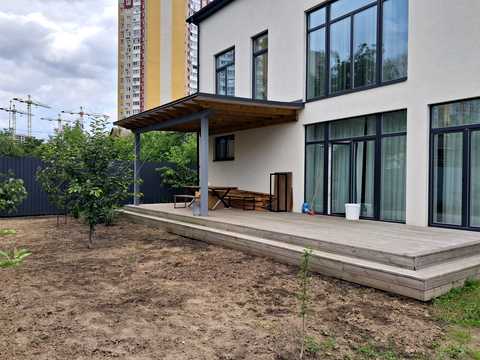 будинок за адресою Садова