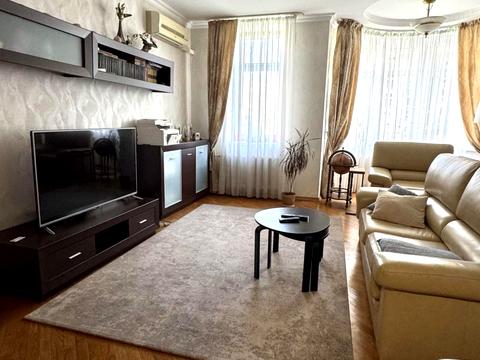 квартира за адресою Антоновича вул. (Горького), 140