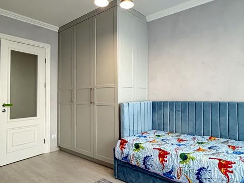 квартира по адресу Вячеслава Черновола ул., 4
