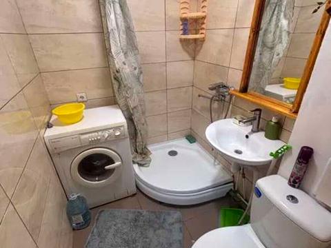 квартира за адресою Героїв Крут вул. (Валентини Терешкової), 16