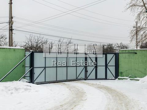 комерційна за адресою Пономарьова вул., 17