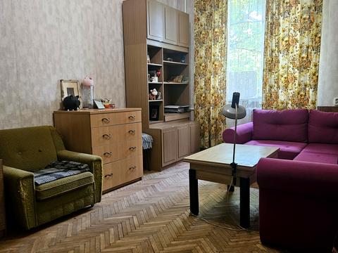 квартира за адресою Лондонська вул. (Пітерська), 4