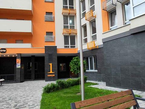 квартира за адресою Олеся Бердника вул., 1