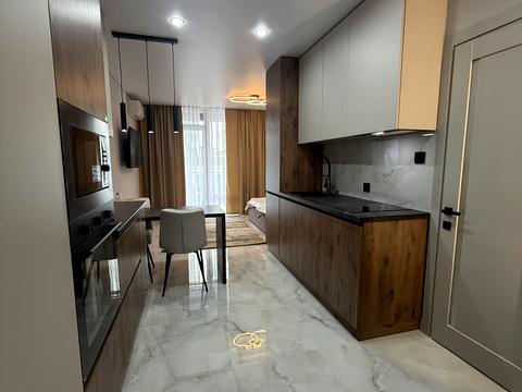квартира за адресою Романа Левицького вул., 4