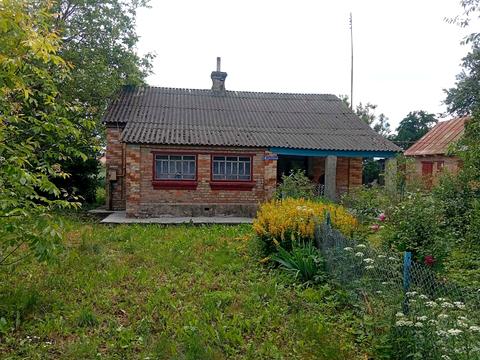 будинок за адресою Шкільна
