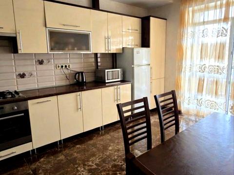 квартира за адресою Олександра Хіри вул., 14